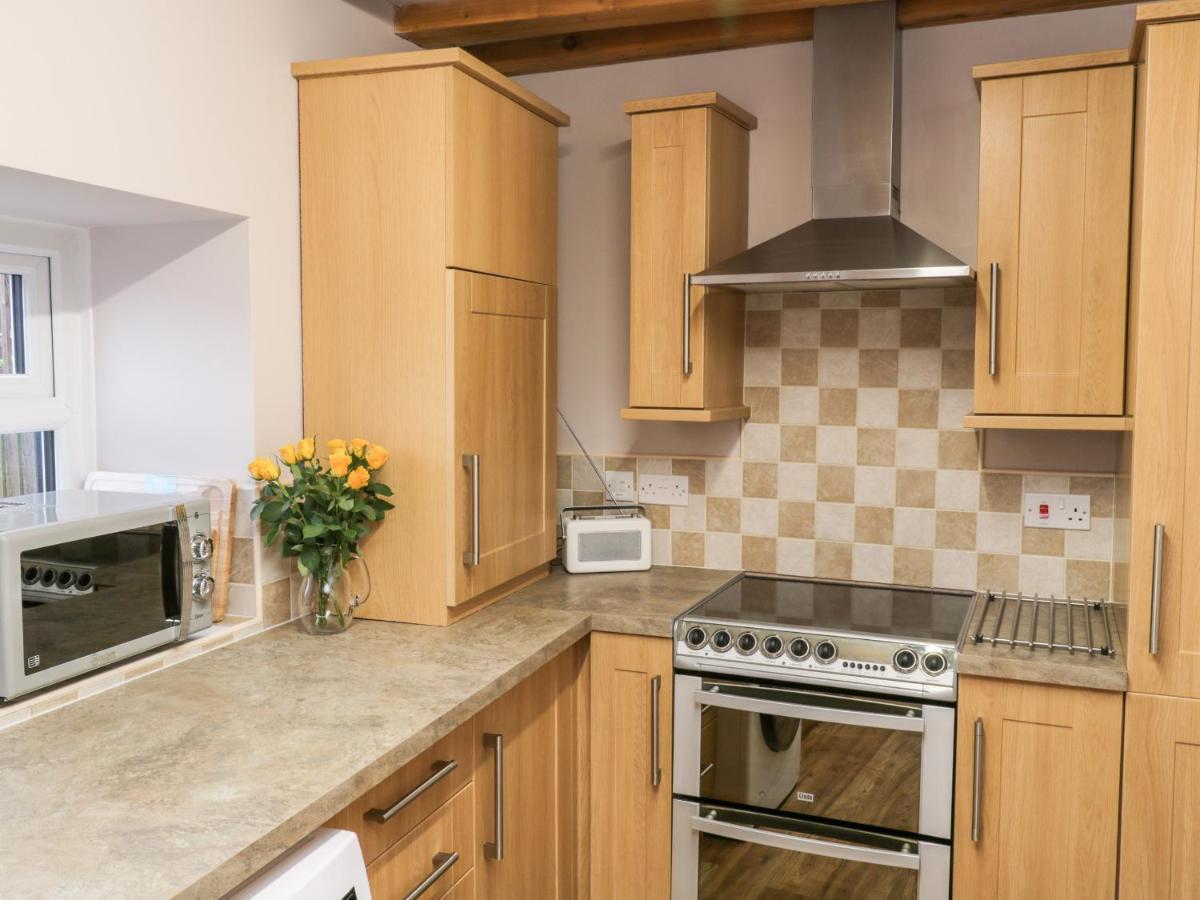 Barnaby Cottage Yarm Extérieur photo