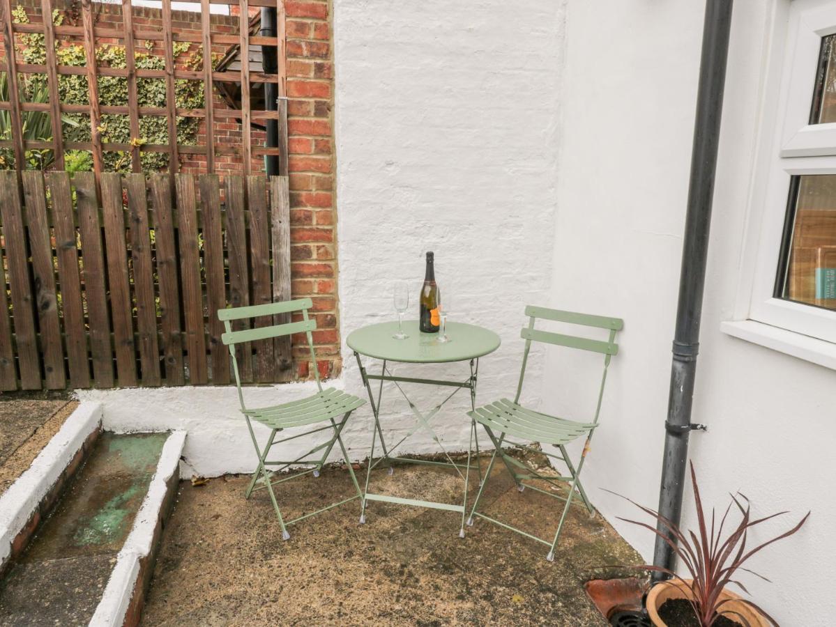 Barnaby Cottage Yarm Extérieur photo